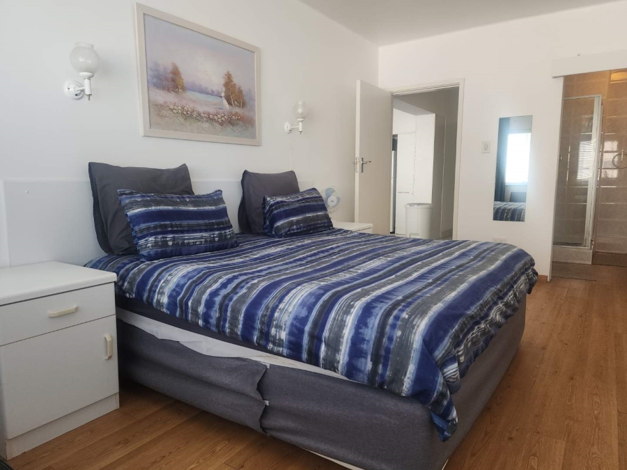 To Let 1 Bedroom Property for Rent in Sea Point Western Cape